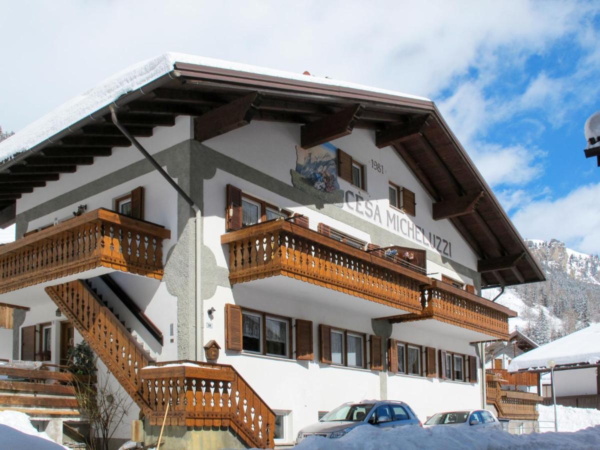 Ferienwohnung Locazione Turistica Cesa Micheluzzi - Czi712 Penia Exterior foto